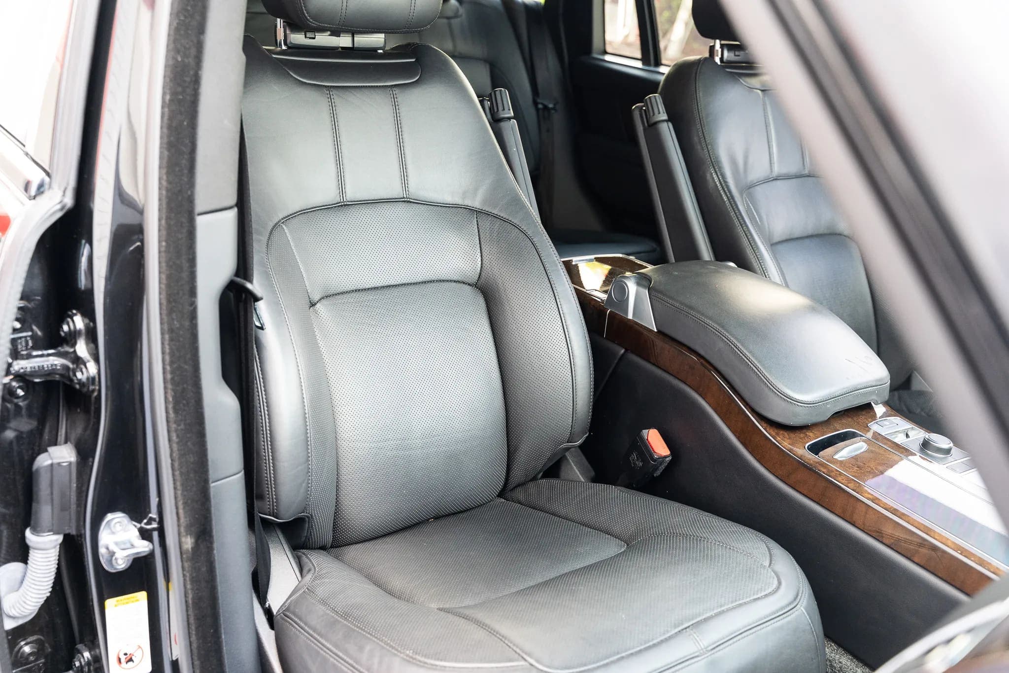 2018 Land Rover Range Rover Supercharged LWB, view