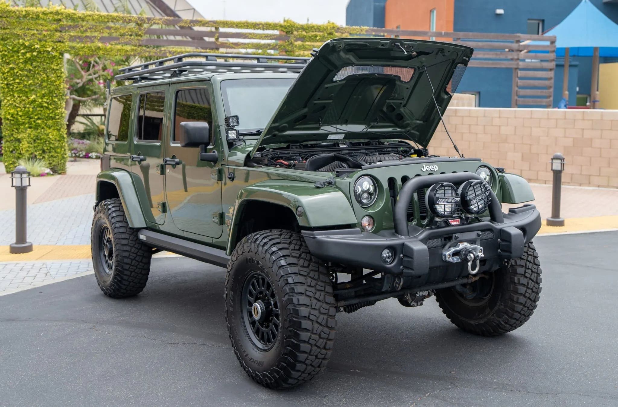 Jeep Wrangler Unlimited Rubicon AEV Filson Edition, view