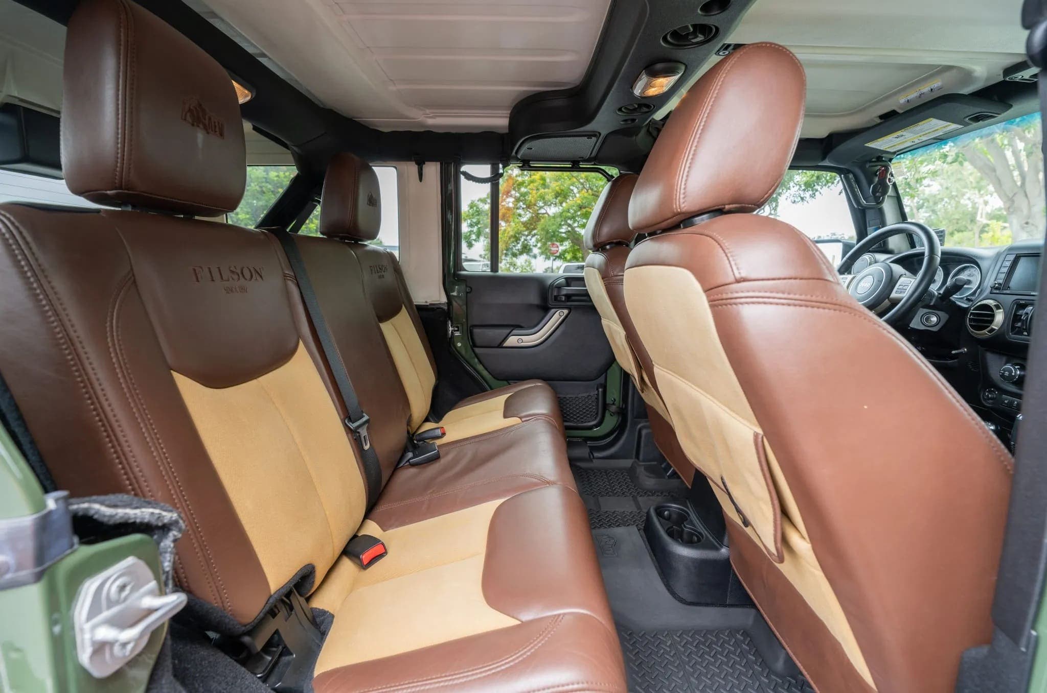 Jeep Wrangler Unlimited Rubicon AEV Filson Edition, view
