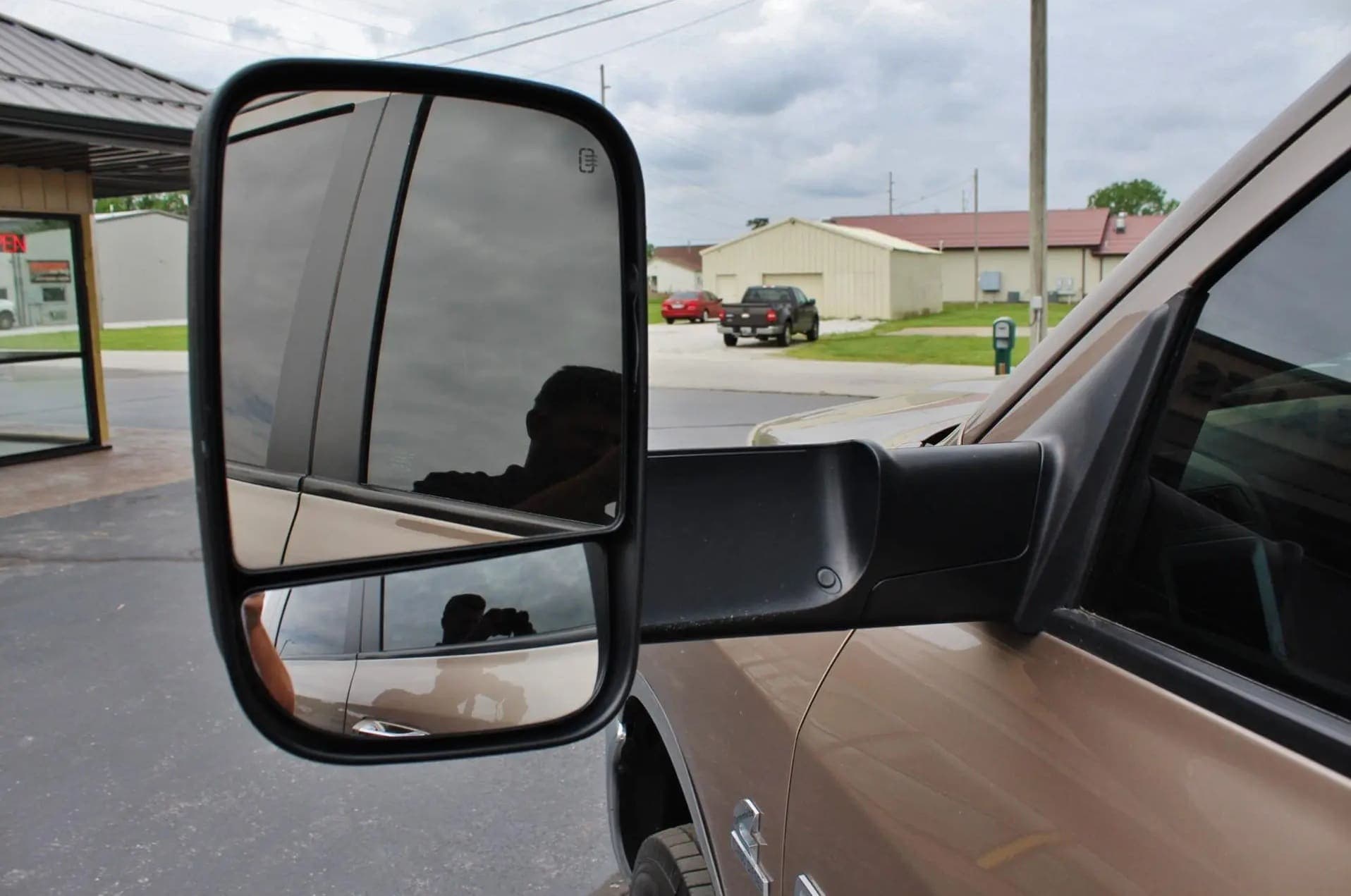 2010 Dodge Ram 3500 SLT Mega Cab Big Horn Cummins Dually 4×4 6-Speed, view