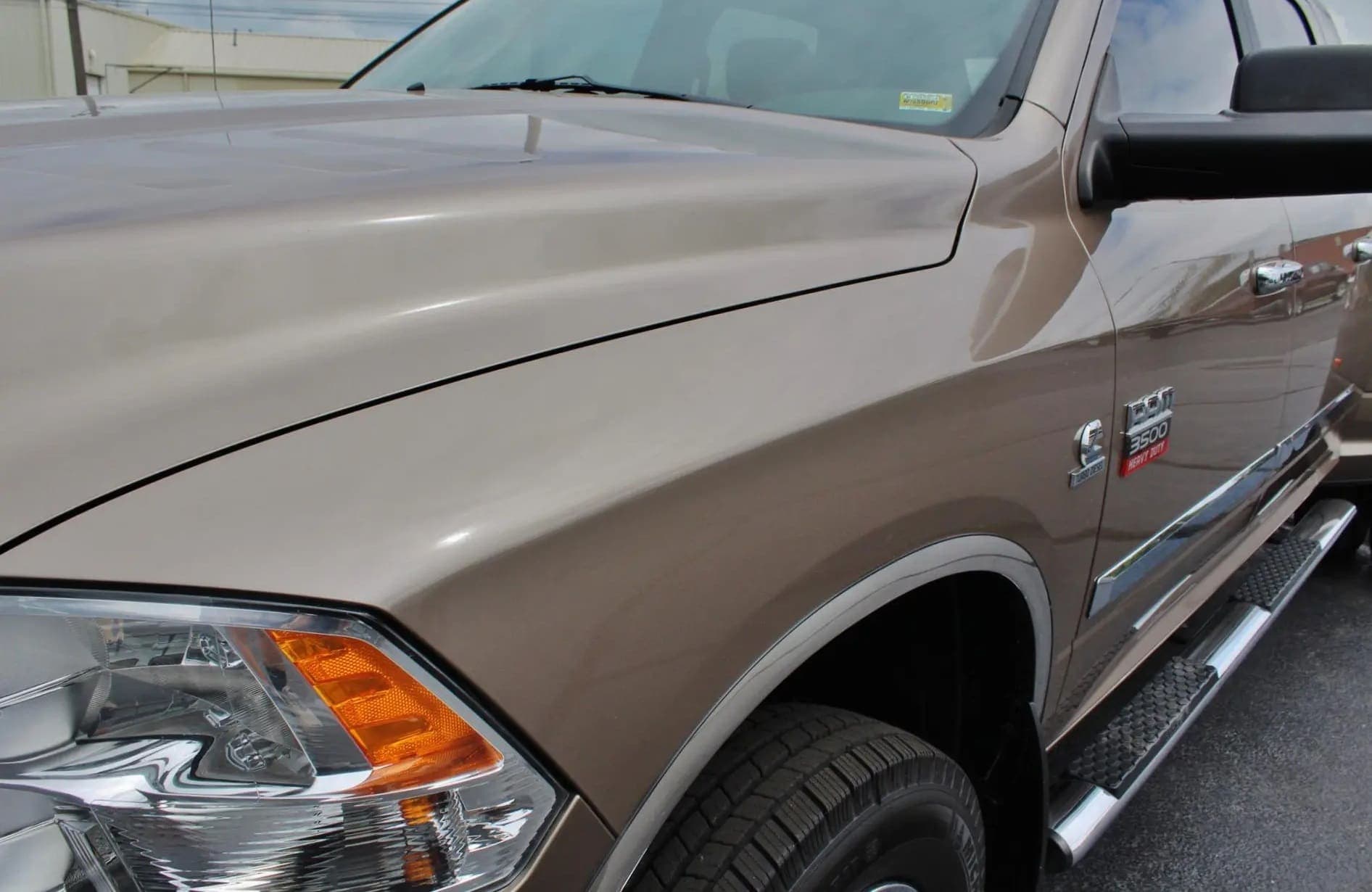 2010 Dodge Ram 3500 SLT Mega Cab Big Horn Cummins Dually 4×4 6-Speed, view