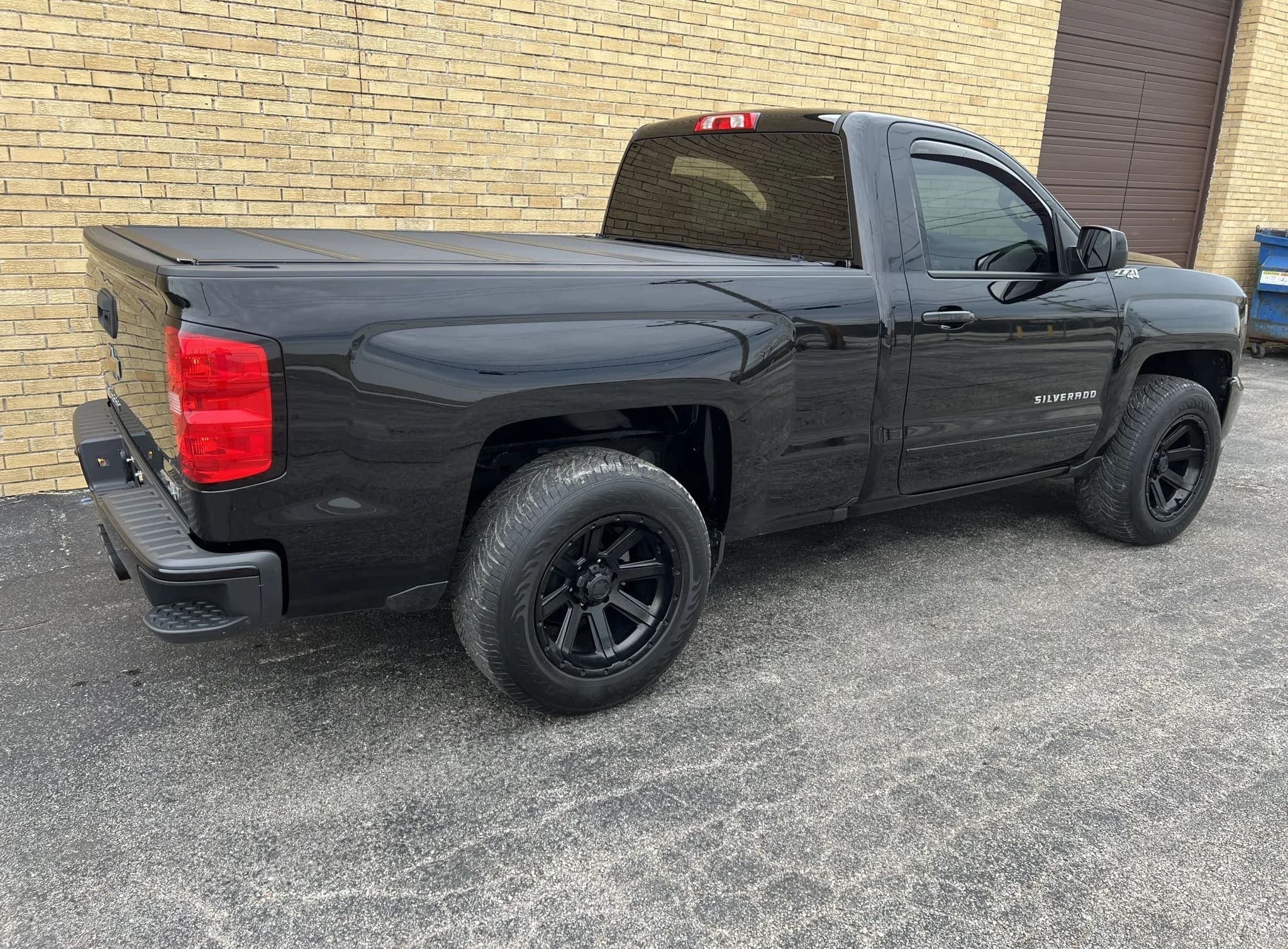 Twin-Turbocharged 2018 Chevrolet Silverado 1500 LT Z71 4×4, view