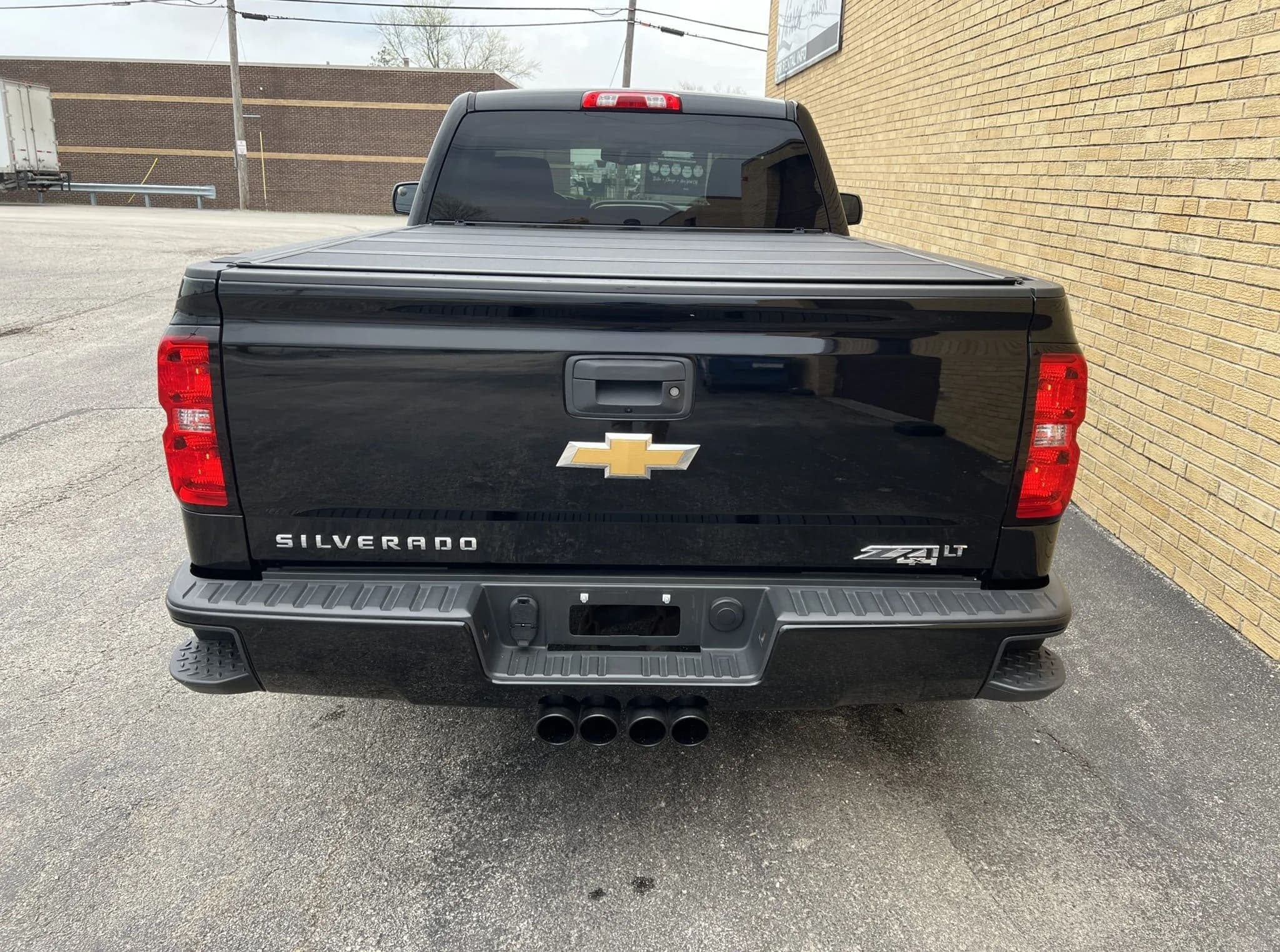 Twin-Turbocharged 2018 Chevrolet Silverado 1500 LT Z71 4×4, view
