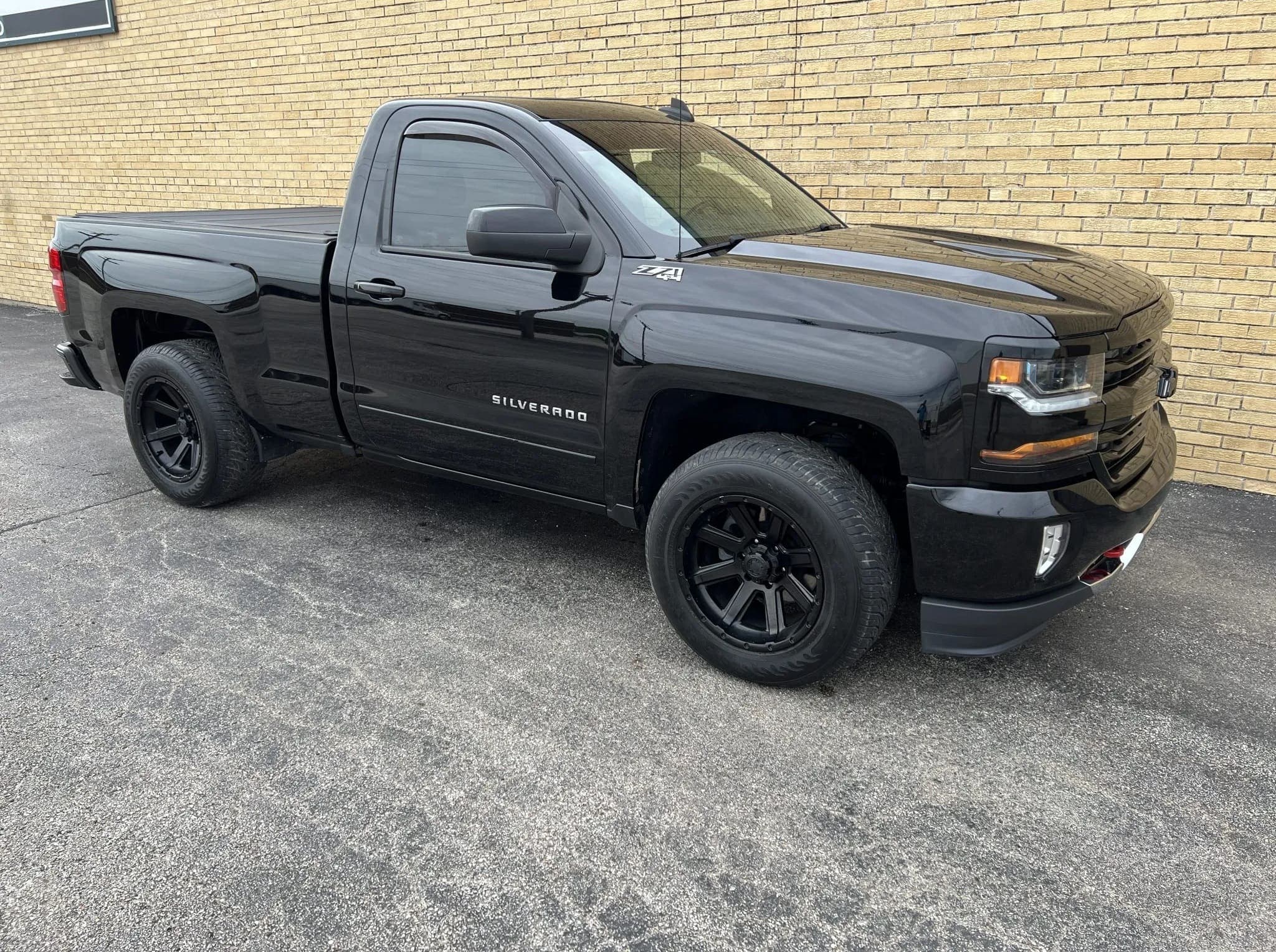 Twin-Turbocharged 2018 Chevrolet Silverado 1500 LT Z71 4×4, view
