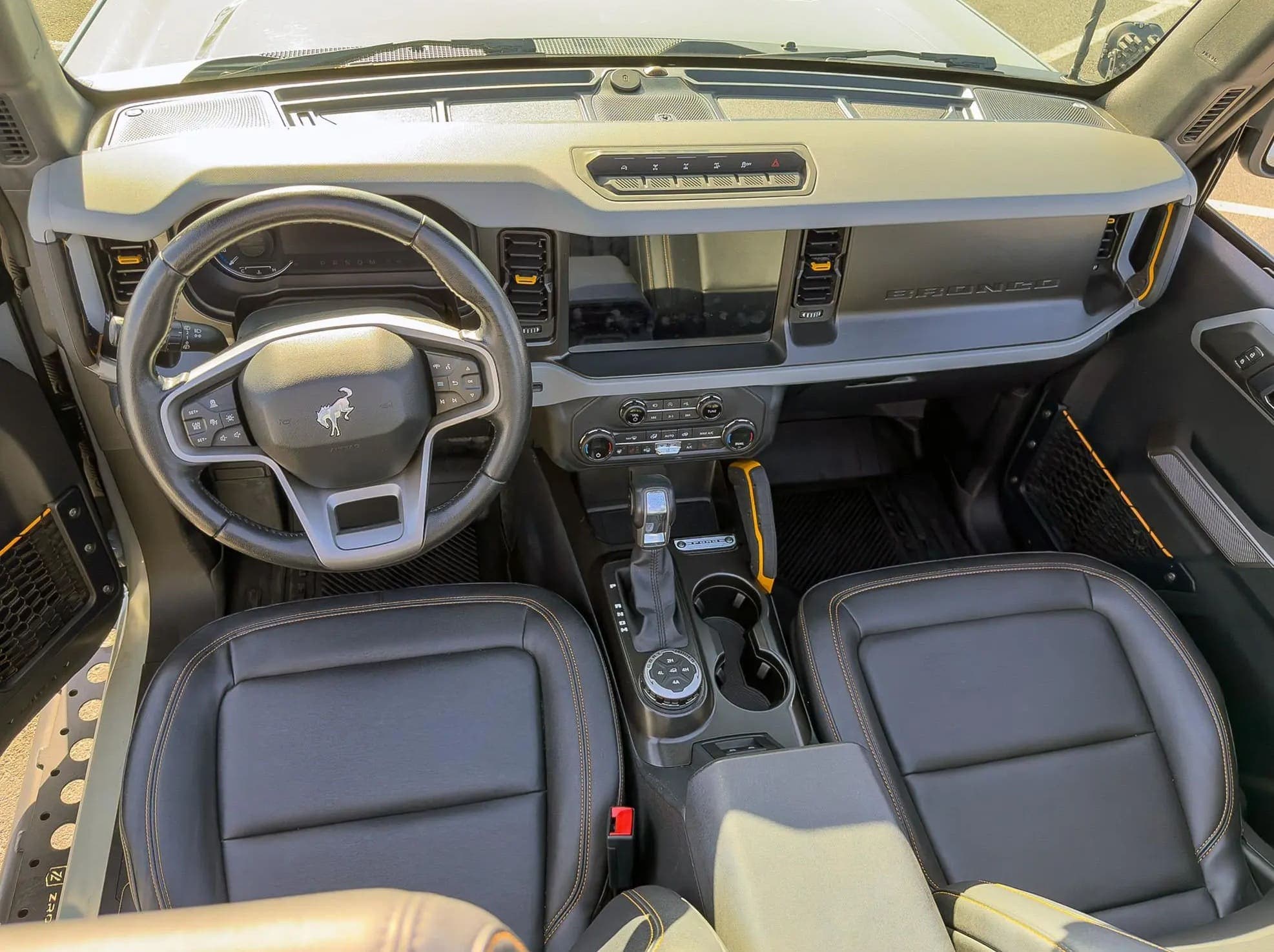 2021 Ford Bronco Badlands V6, view