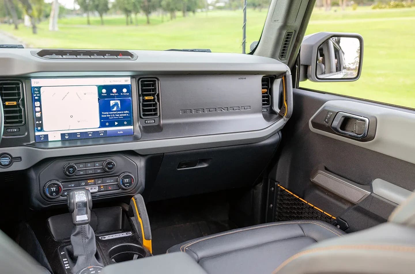 2021 Ford Bronco Badlands V6, view