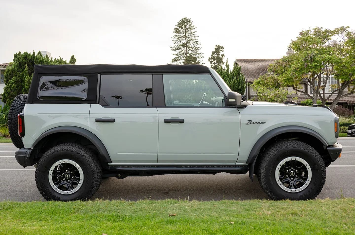 2021 Ford Bronco Badlands V6, view