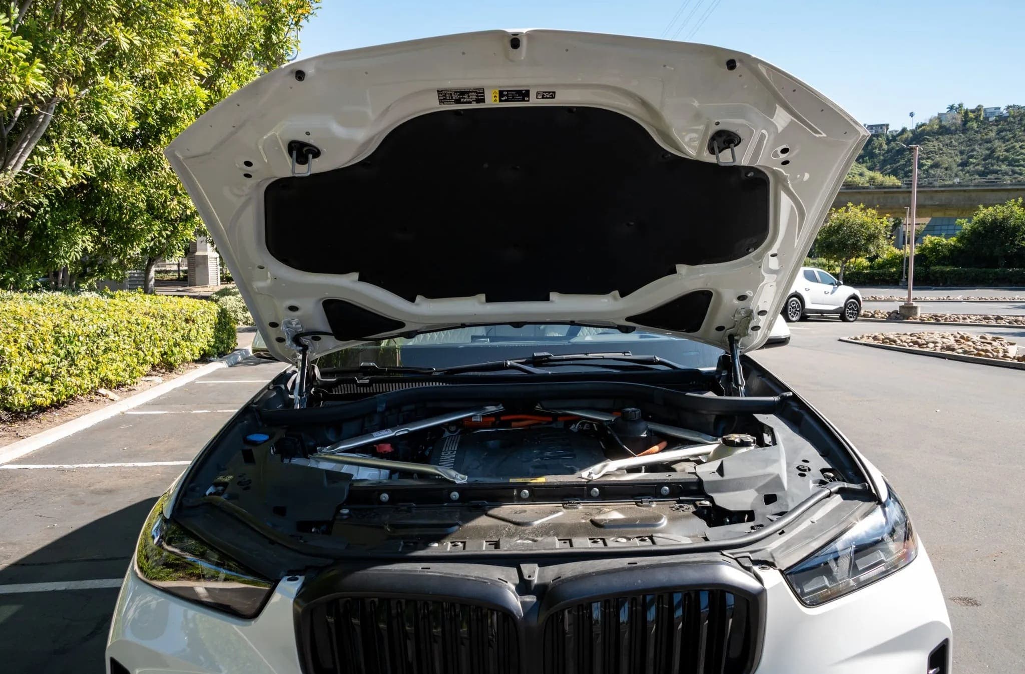 BMW X5 xDrive50e M Sport, view