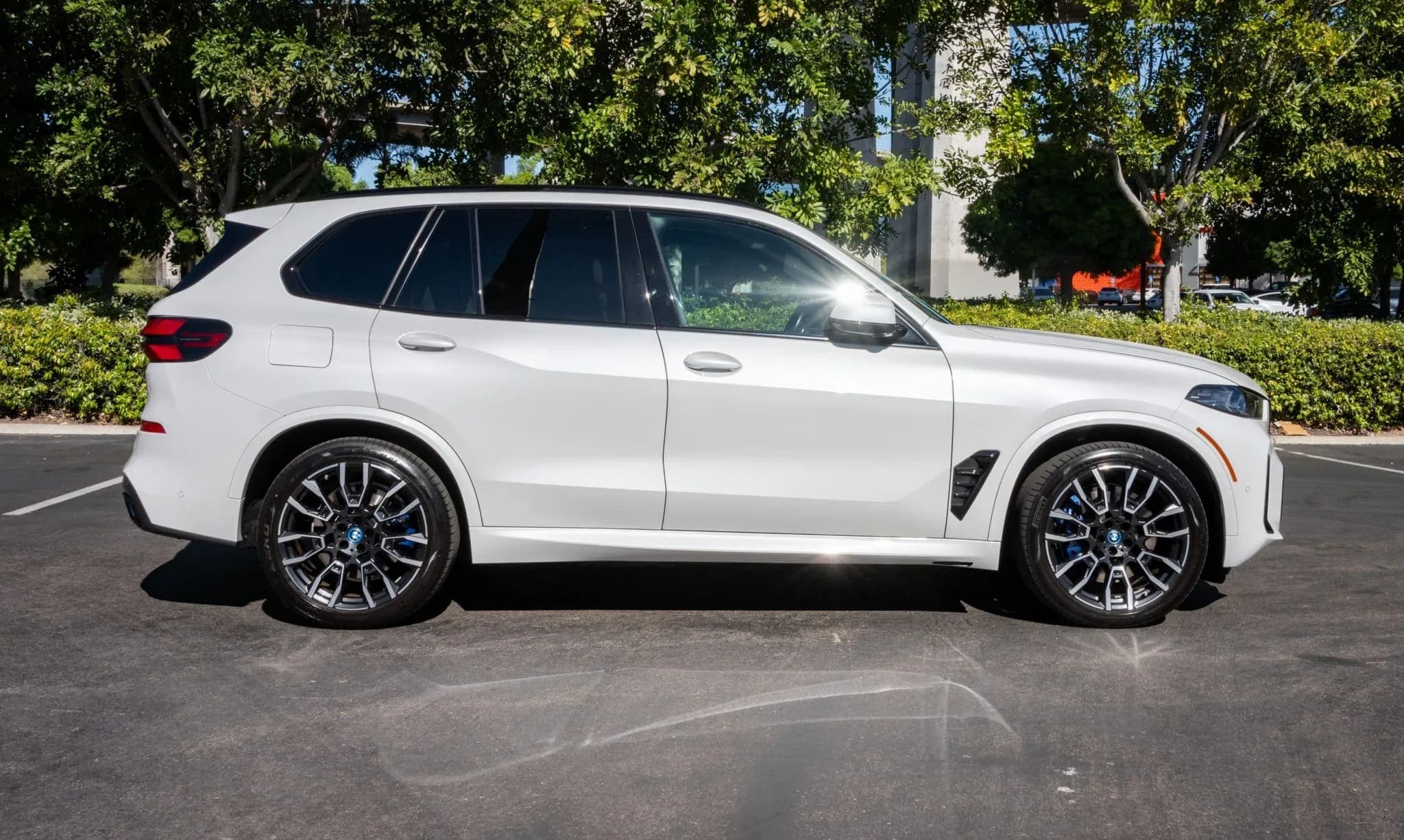 BMW X5 xDrive50e M Sport, view