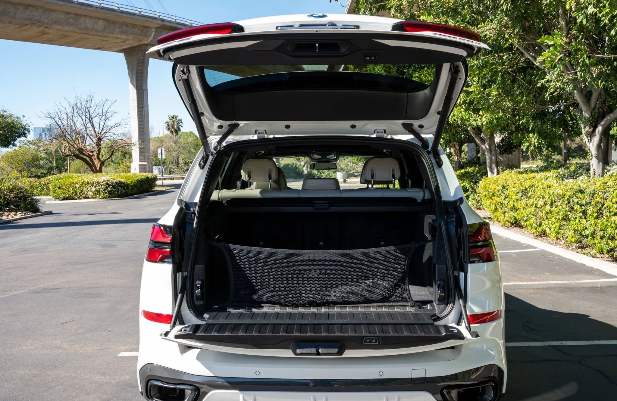 BMW X5 xDrive50e M Sport, view