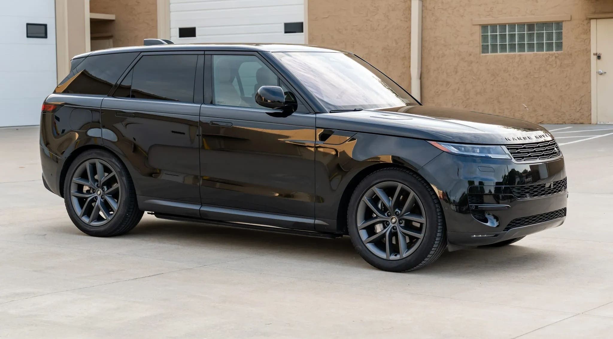 2023 Land Rover Range Rover Sport P360 SE, view