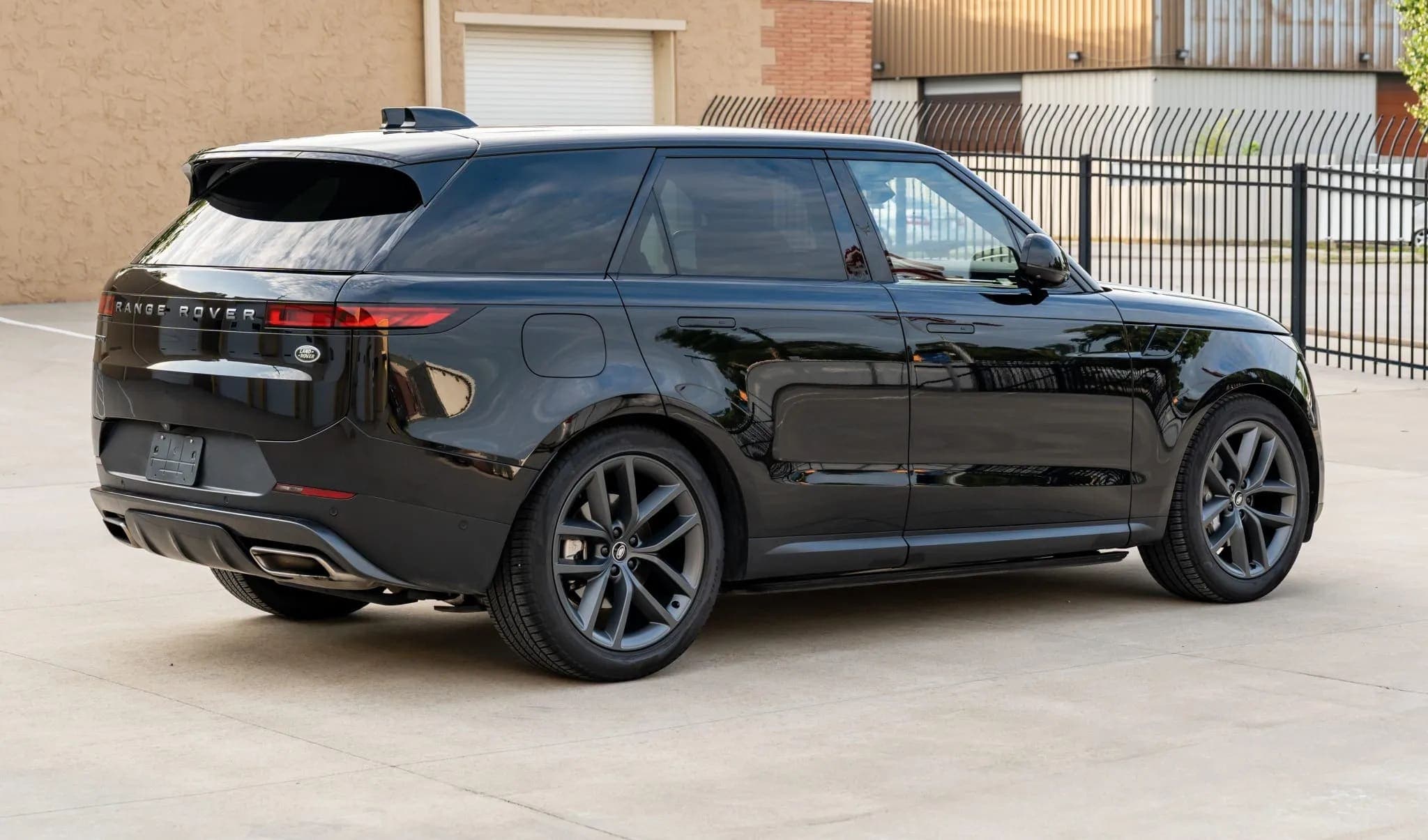 2023 Land Rover Range Rover Sport P360 SE, view