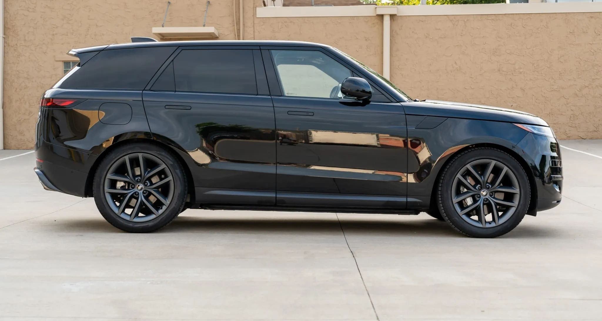 2023 Land Rover Range Rover Sport P360 SE, view