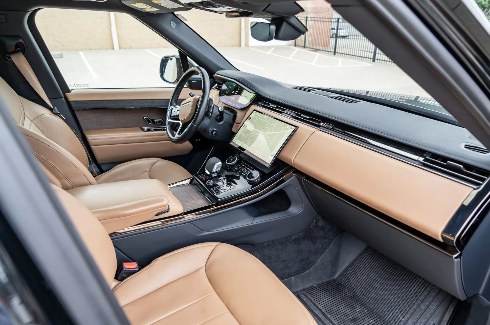 2023 Land Rover Range Rover Sport P360 SE, view