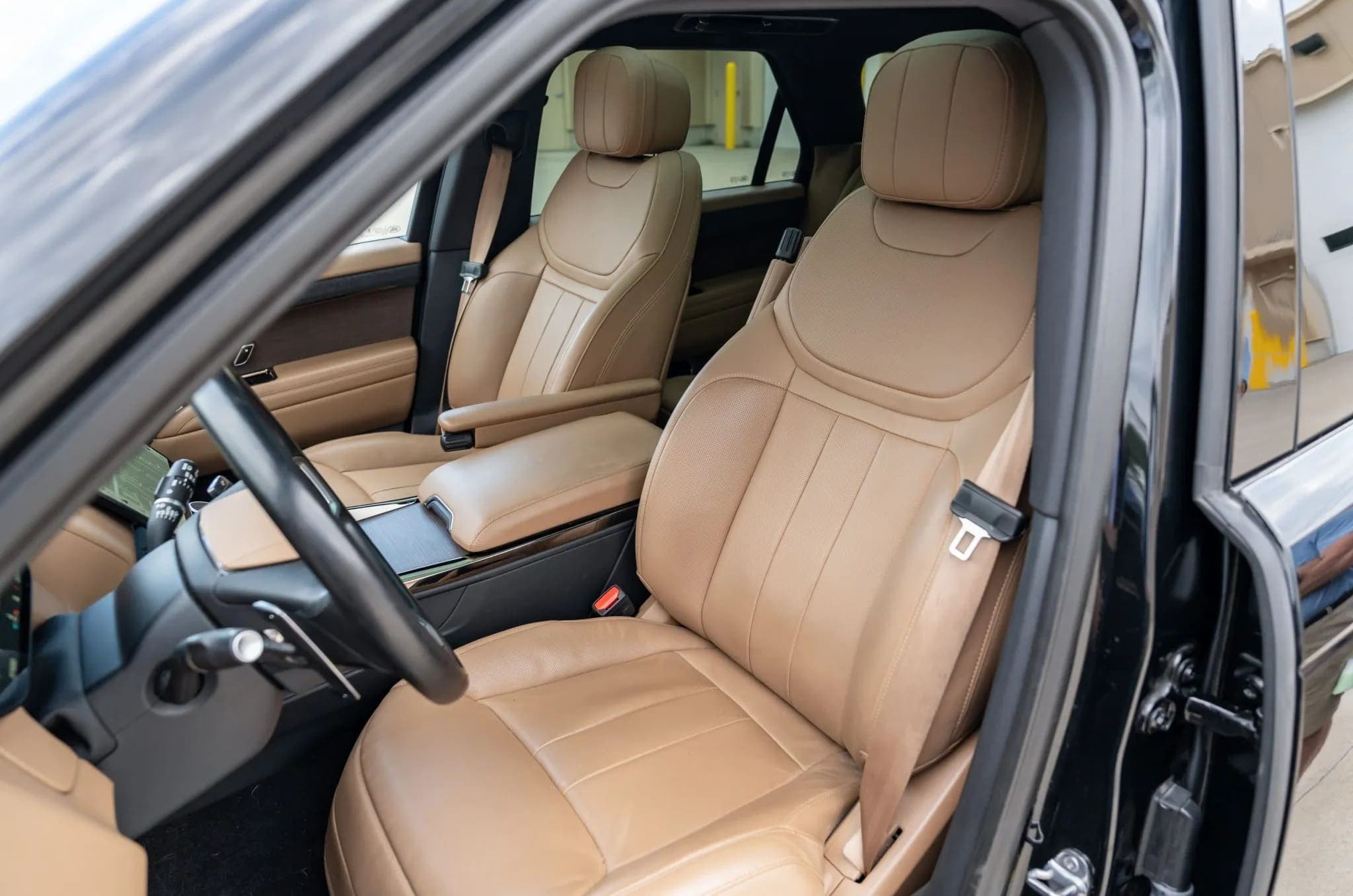 2023 Land Rover Range Rover Sport P360 SE, view