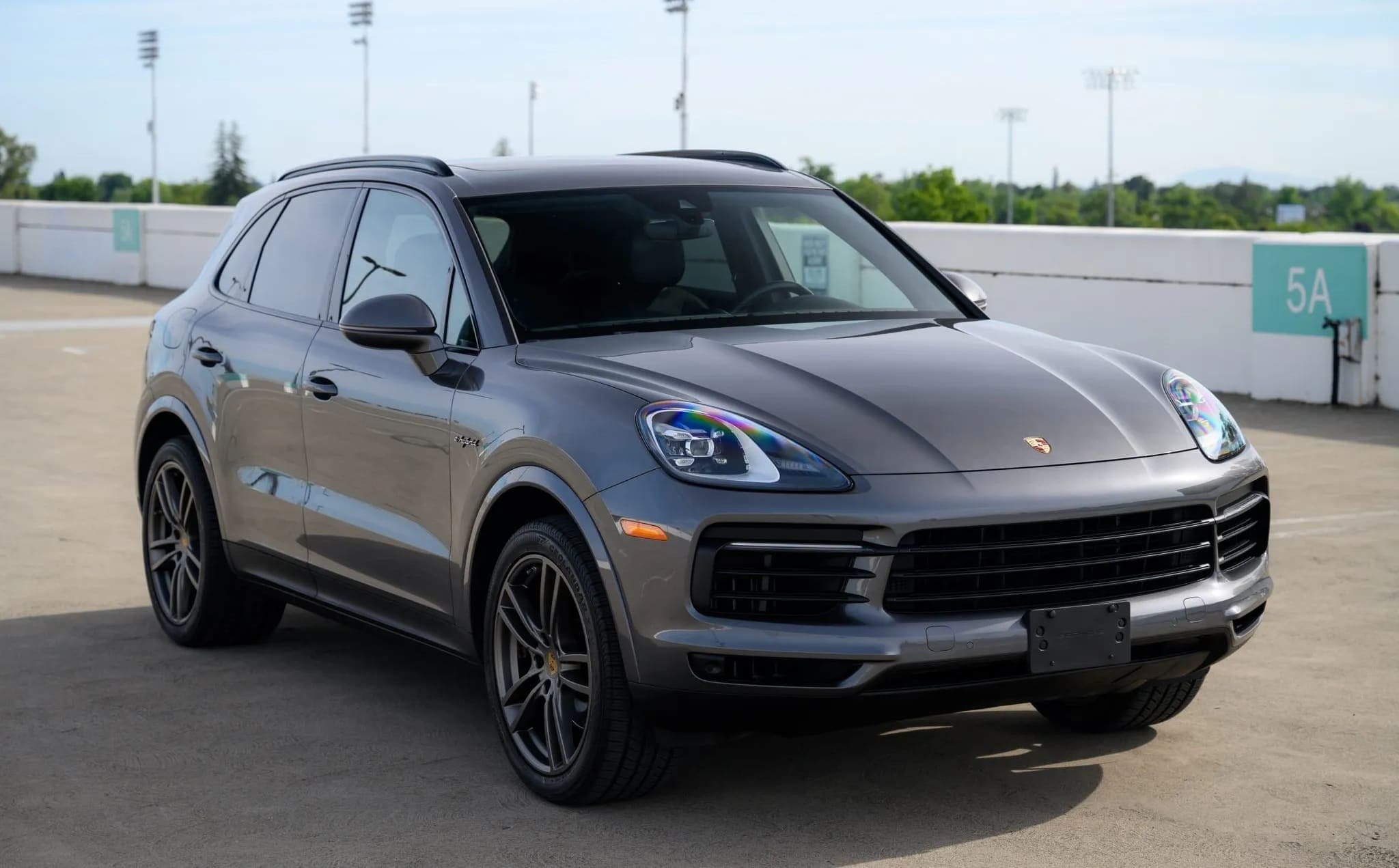 Porsche Cayenne E-Hybrid, view