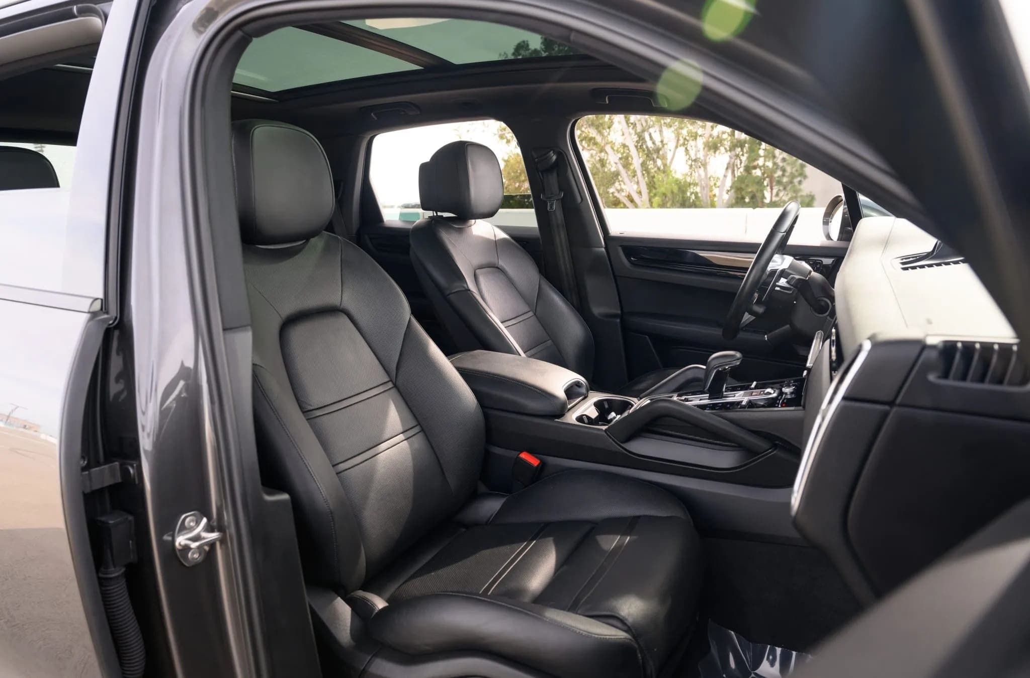 Porsche Cayenne E-Hybrid, view
