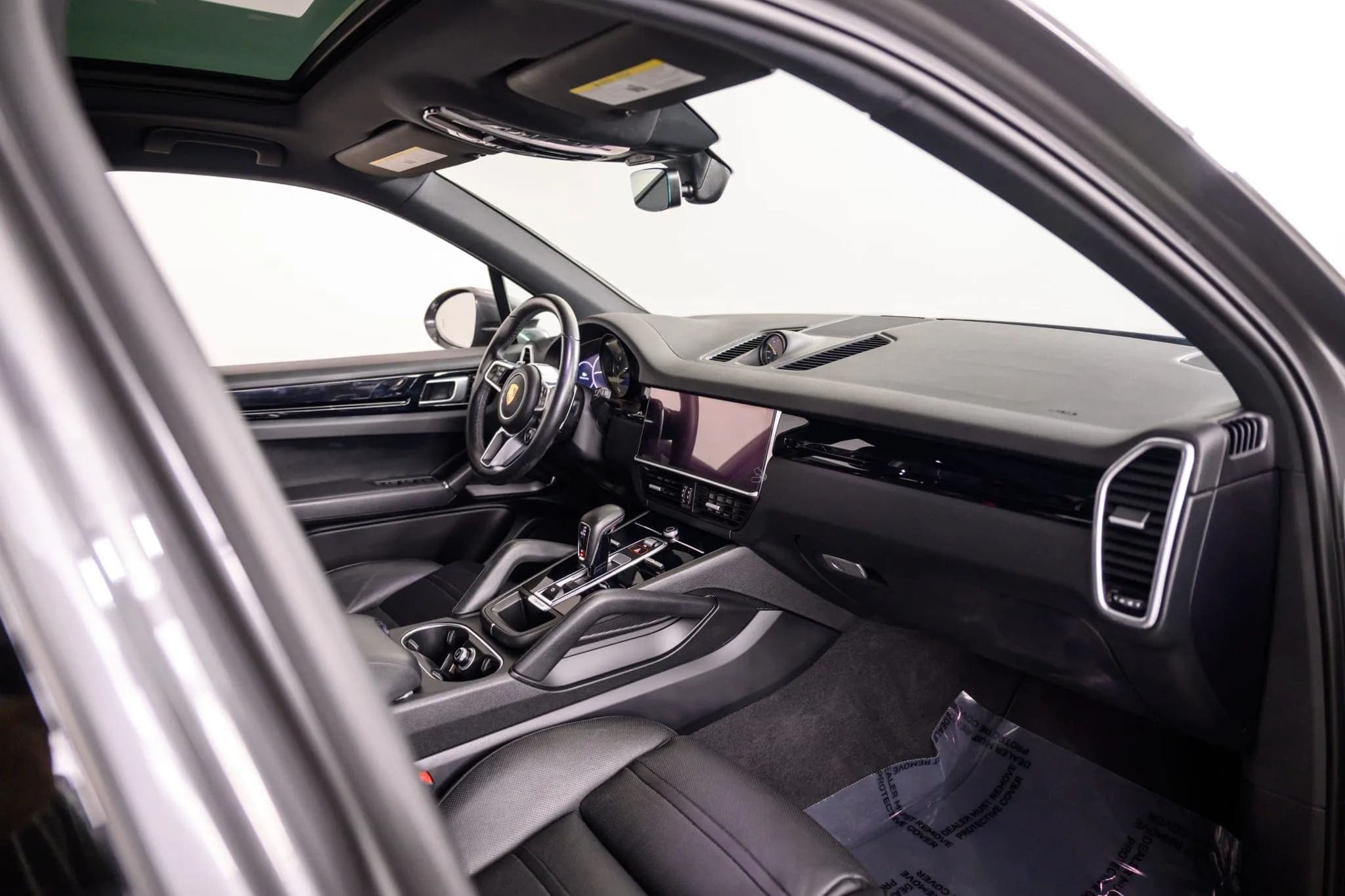 Porsche Cayenne E-Hybrid, view