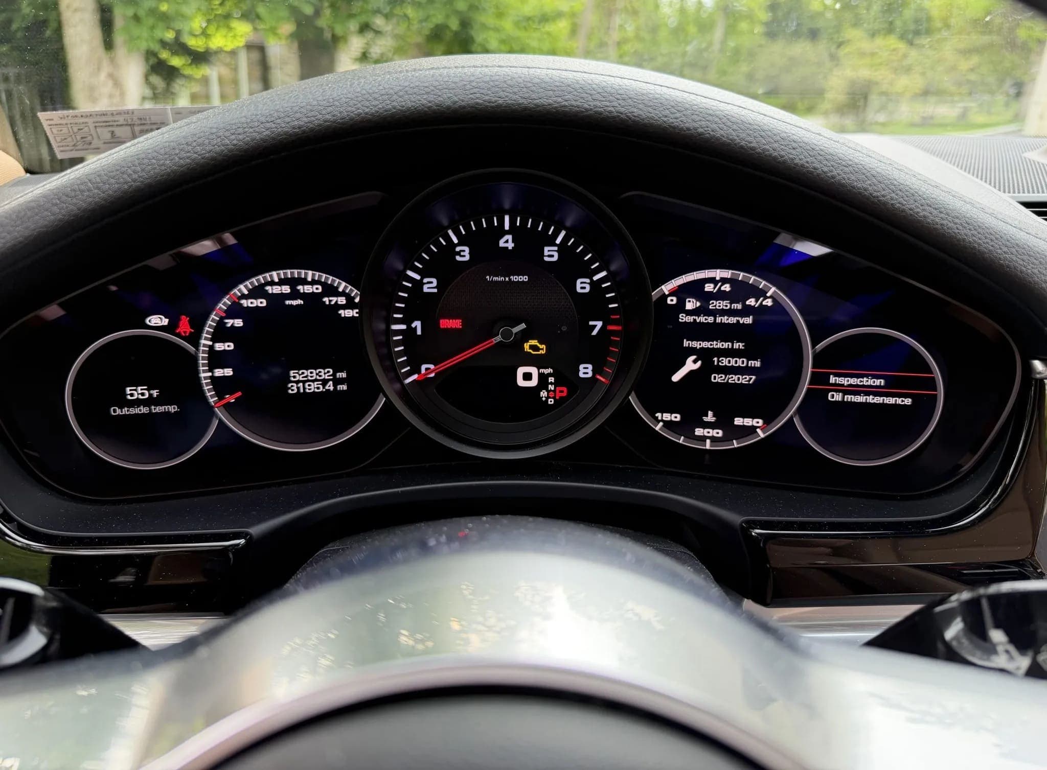 Porsche Panamera 4, view