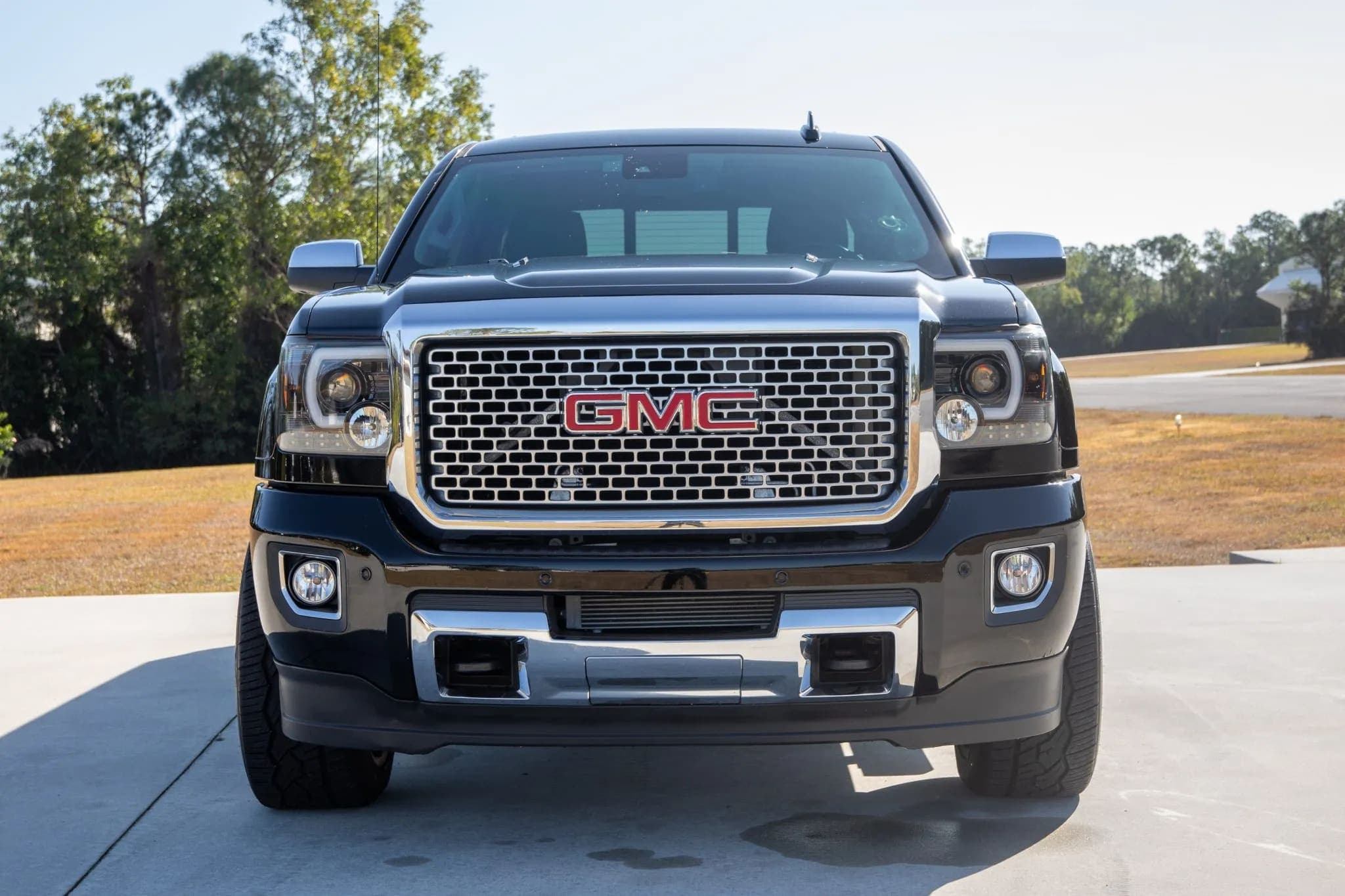 One-Owner, Modified 2016 GMC Sierra 2500HD Denali Crew Cab Duramax 4×4, view