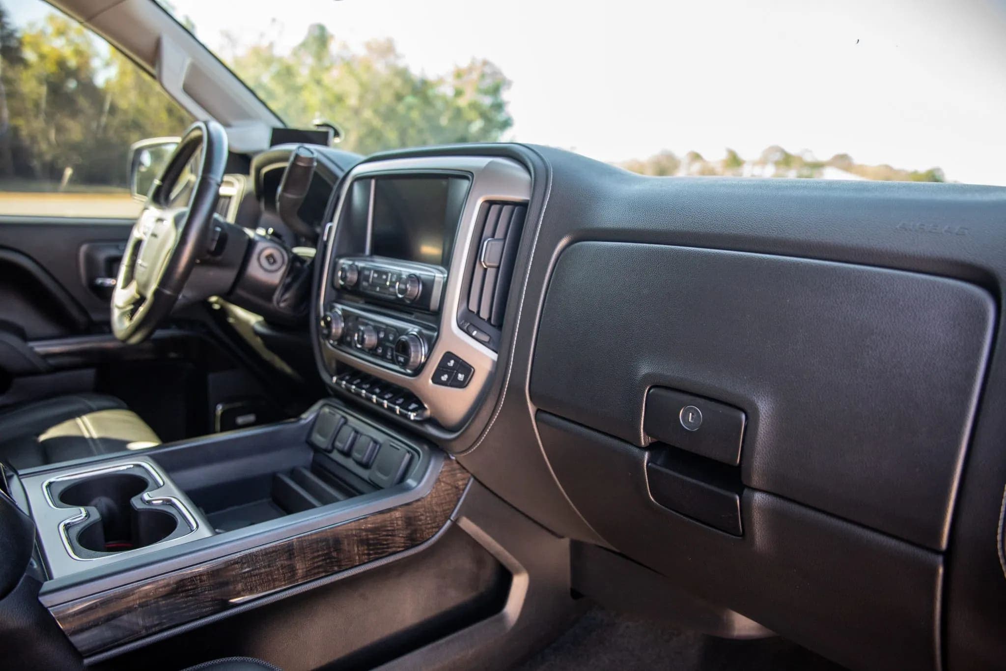 One-Owner, Modified 2016 GMC Sierra 2500HD Denali Crew Cab Duramax 4×4, view